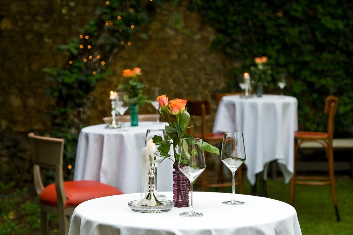Randevúhelyszínt keresel? Íme a legromantikusabb vacsorahelyszín Budapesten!
